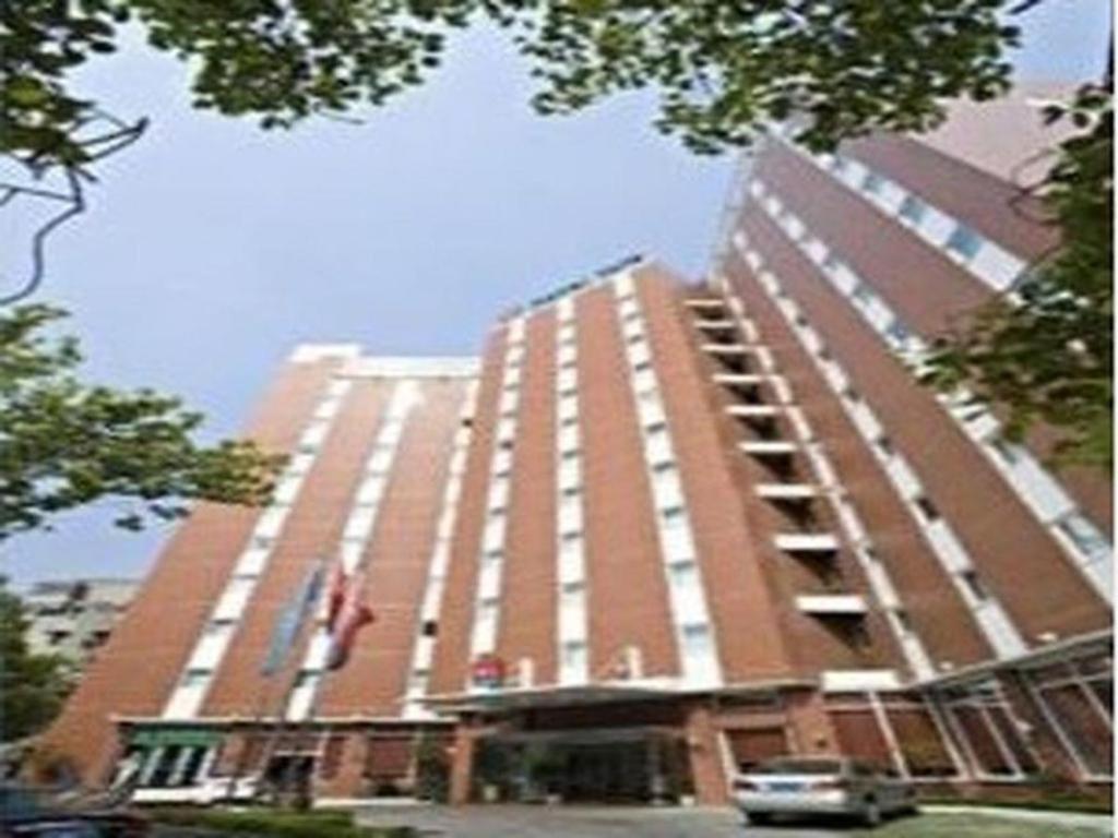 Ibis Styles Wuhan Optics Valley Square Hotel Exterior foto