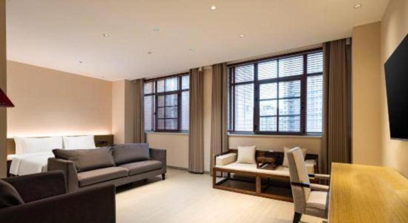 Ibis Styles Wuhan Optics Valley Square Hotel Exterior foto